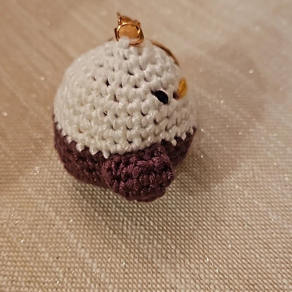 Tiny Bamboo Eagle Keychain - Picture 4 of 6